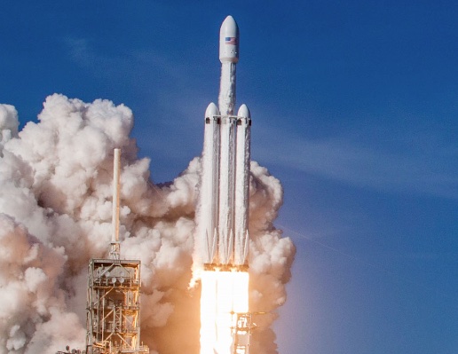 Falcon Heavy della Space X: il razzo per puntare su Marte