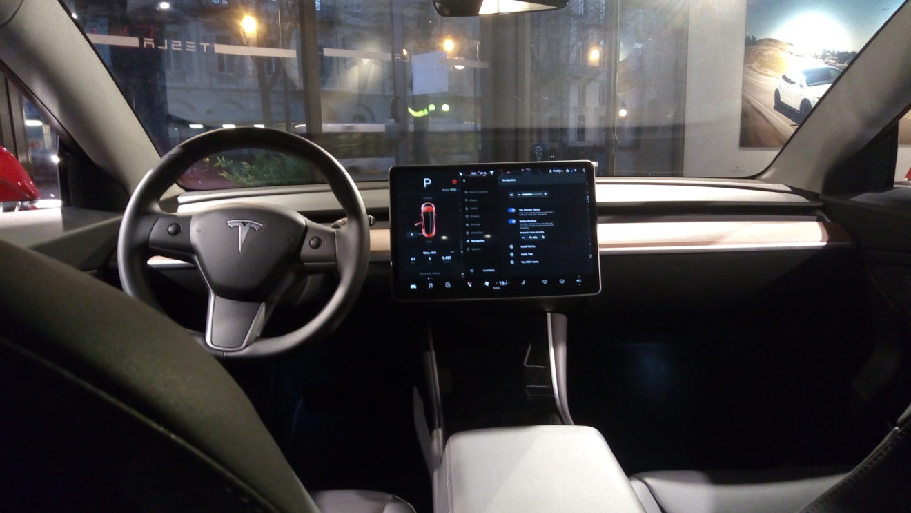 La Tesla Model 3 in consegna in Europa nella primavera 2019