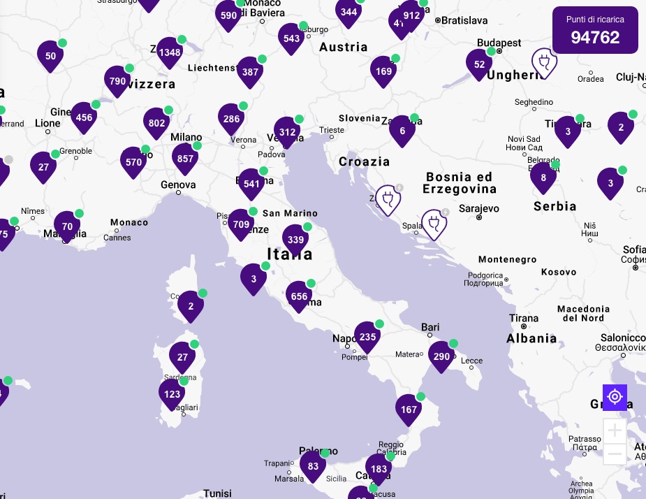 In arrivo in tutta Italia e a Torino le colonnine di ricarica auto elettriche di Enel X.