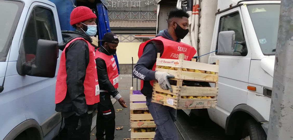 Carovana Salvacibo: in un anno distribuite 246 tonnellate di aiuti alimentari a Torino