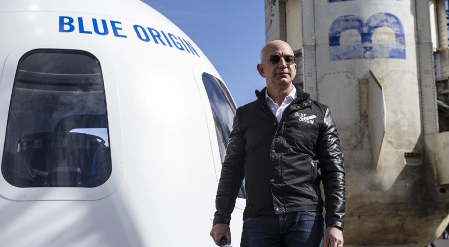 Jeff Bezos volerá nello spazio sulla navetta New Shepard della sua società Blue Origin