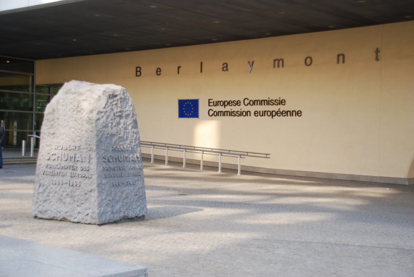 La Commissione Europea apre una procedura di infrazione contro l'Italia e altri 20 paesi sulle direttive copyright