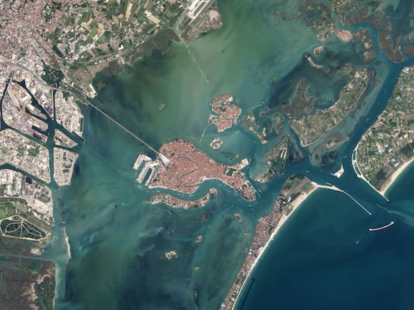 venezia-satellite