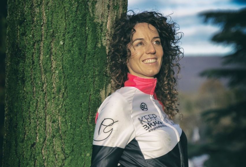 Paola Gianotti percorrerà 2022 Km in bicicletta per la campagna Bike4Tree