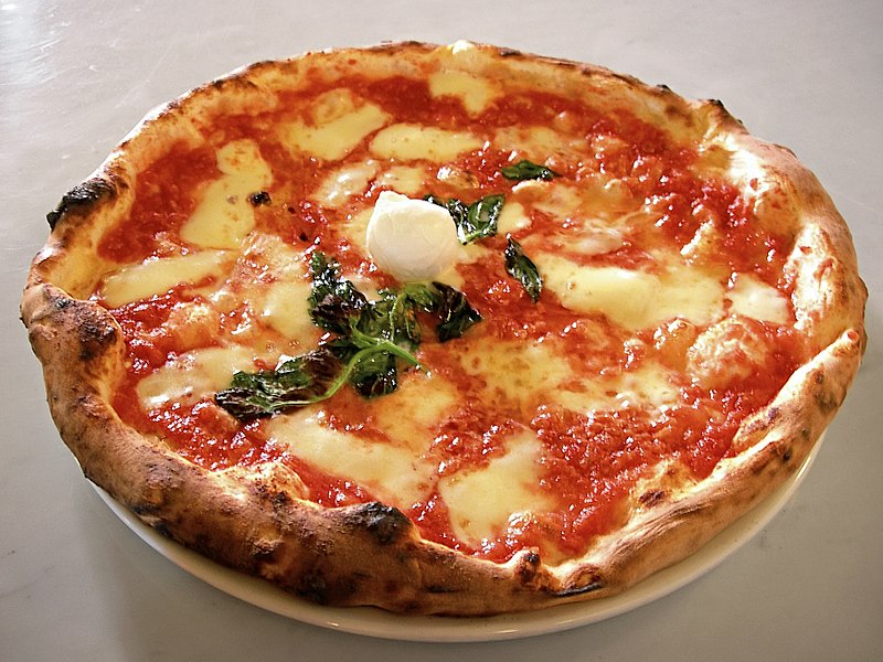 Apre a Napoli la prima 'pizzeria degli orrori'
